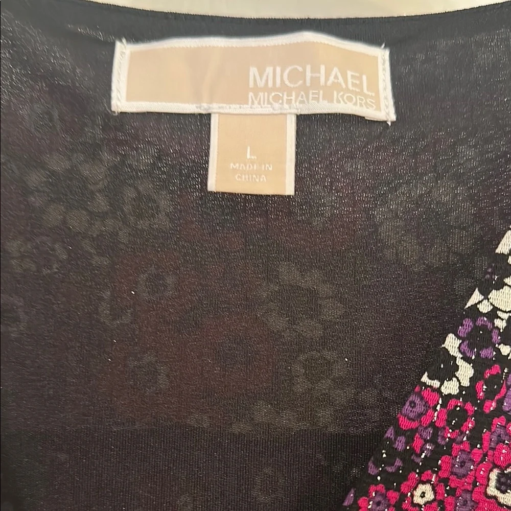 Floral Michael Kors V-Neck Dress - Picture 3 of 12